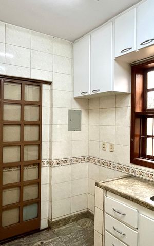 Casa à venda com 450m², 3 quartos e 2 vagas