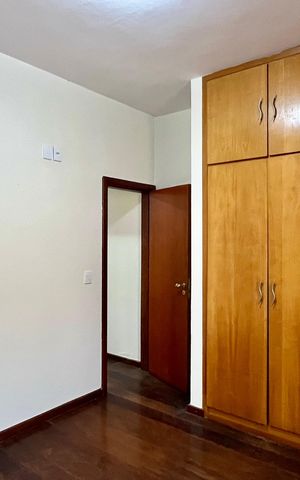 Casa à venda com 450m², 3 quartos e 2 vagas
