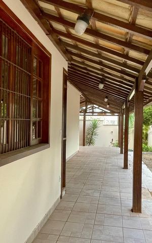 Casa à venda com 450m², 3 quartos e 2 vagas