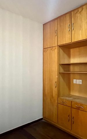 Casa à venda com 450m², 3 quartos e 2 vagas