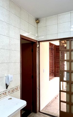 Casa à venda com 450m², 3 quartos e 2 vagas