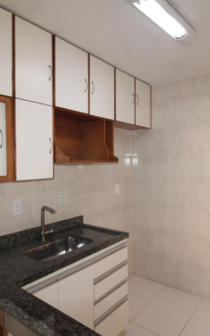 Apartamento para alugar com 72m², 2 quartos e 1 vagaCozinha