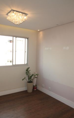 Apartamento para alugar com 72m², 2 quartos e 1 vagaSala