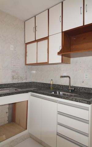 Apartamento para alugar com 72m², 2 quartos e 1 vagaCozinha