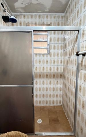 Casa à venda com 109m², 1 quarto e 2 vagasBanheiro