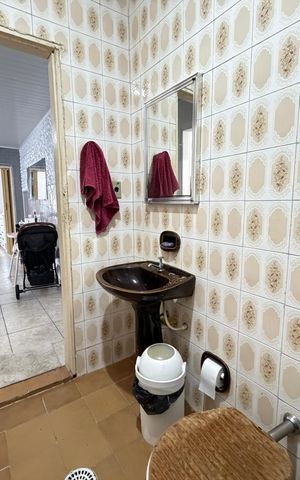 Casa à venda com 109m², 1 quarto e 2 vagasBanheiro