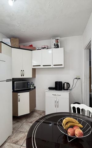 Casa à venda com 109m², 1 quarto e 2 vagasCozinha