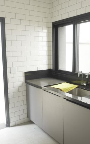 Casa de condomínio à venda com 364m², 4 quartos e 6 vagasCozinha