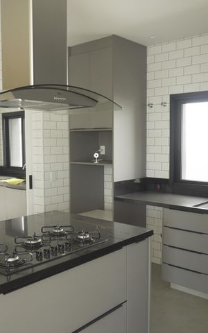 Casa de condomínio à venda com 364m², 4 quartos e 6 vagasCozinha