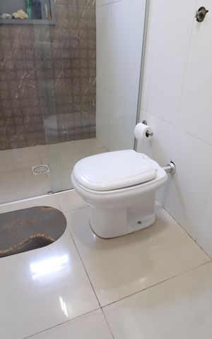 Casa para alugar com 250m², 2 quartos e 4 vagasBanheiro do Quarto 2