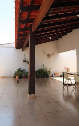 Casa para alugar com 250m², 2 quartos e 4 vagasVaranda