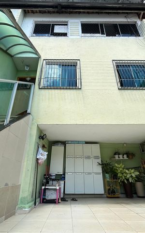 Casa à venda com 125m², 3 quartos e 2 vagas