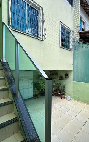 Casa à venda com 125m², 3 quartos e 2 vagas
