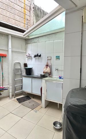 Casa à venda com 125m², 3 quartos e 2 vagas