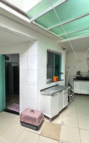 Casa à venda com 125m², 3 quartos e 2 vagas