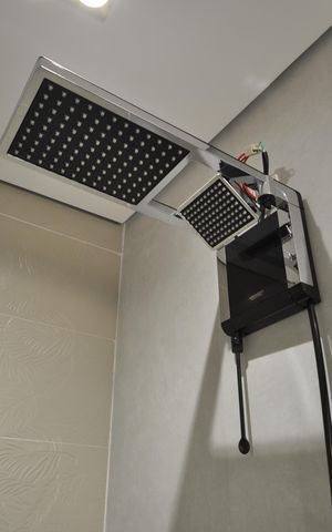 Casa à venda com 172m², 4 quartos e 3 vagasBanheiro Social