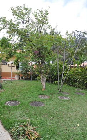 Casa à venda com 172m², 4 quartos e 3 vagasQuintal