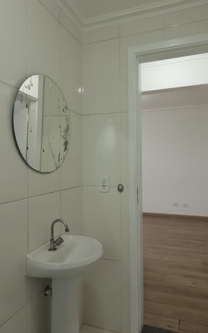 Apartamento para alugar com 56m², 2 quartos e sem vagaBanheiro