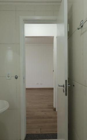 Apartamento para alugar com 56m², 2 quartos e sem vagaBanheiro