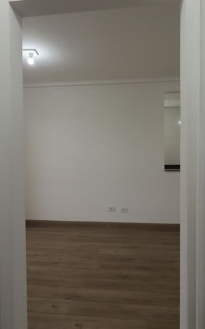 Apartamento para alugar com 56m², 2 quartos e sem vagaCorredor