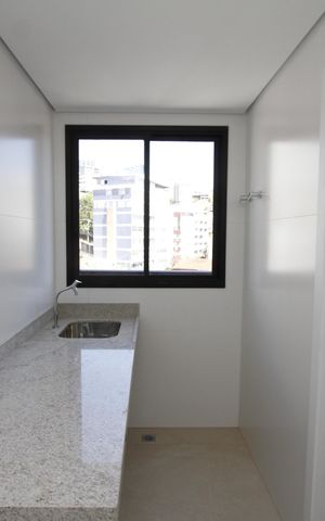 Apartamento para alugar com 260m², 4 quartos e 4 vagasÁrea de Serviço