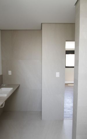 Apartamento para alugar com 260m², 4 quartos e 4 vagasBanheiro do Quarto 3