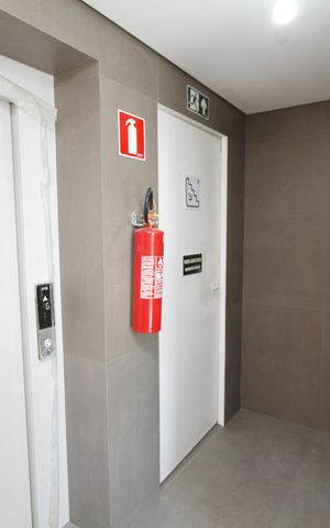 Apartamento para alugar com 260m², 4 quartos e 4 vagashall 