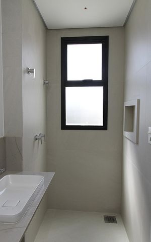 Apartamento para alugar com 260m², 4 quartos e 4 vagasBanheiro do Quarto 2
