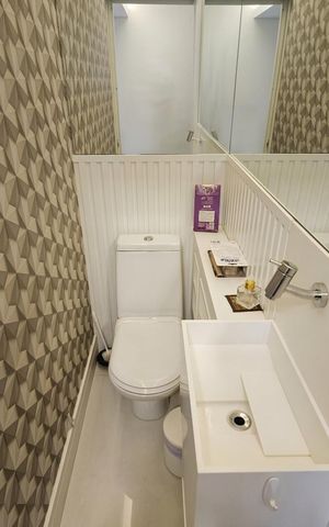 Apartamento à venda com 94m², 3 quartos e 2 vagas Apartamento à venda com 94m², 3 quartos e 2 vagasLavabo