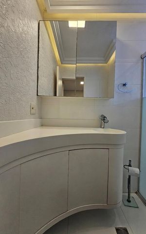 Apartamento à venda com 94m², 3 quartos e 2 vagas Apartamento à venda com 94m², 3 quartos e 2 vagasBanheiro 2