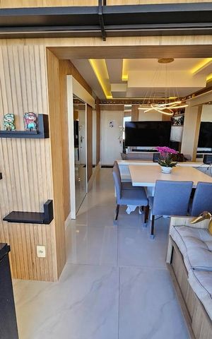 Apartamento à venda com 94m², 3 quartos e 2 vagas Apartamento à venda com 94m², 3 quartos e 2 vagasVaranda