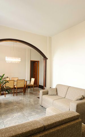 Apartamento à venda com 156m², 4 quartos e 1 vagaSala