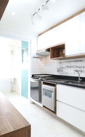 Apartamento à venda com 92m², 2 quartos e 2 vagasCozinha e Área de serviço 