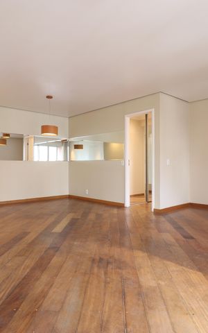 Apartamento à venda com 92m², 2 quartos e 2 vagasSala