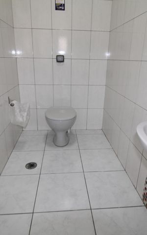 Apartamento para alugar com 60m², 2 quartos e sem vagaBanheiro