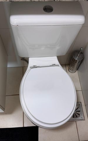 Apartamento à venda com 139m², 2 quartos e 2 vagas Apartamento à venda com 139m², 2 quartos e 2 vagasSuíte - Banheiro
