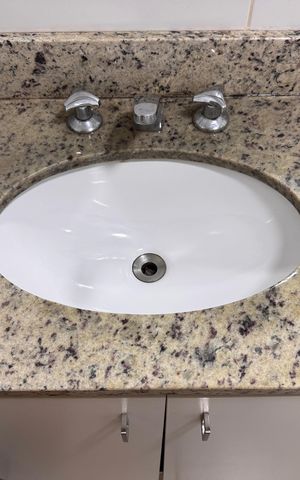 Apartamento à venda com 139m², 2 quartos e 2 vagas Apartamento à venda com 139m², 2 quartos e 2 vagasBanheiro Social