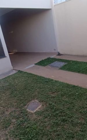 Casa para alugar com 150m², 3 quartos e 2 vagasÁrea de serviço