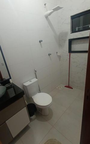 Casa para alugar com 150m², 3 quartos e 2 vagasBanheiro 2