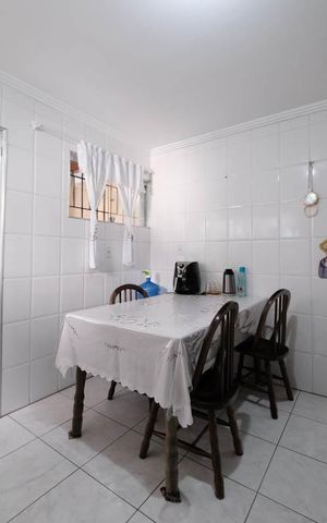 Casa à venda com 125m², 3 quartos e 2 vagasCozinha