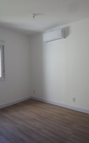 Apartamento para alugar com 61m², 2 quartos e 1 vagaSuíte