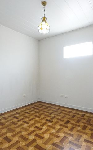 Casa para alugar com 37m², 1 quarto e 1 vagaSala