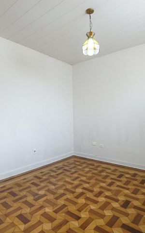 Casa para alugar com 37m², 1 quarto e 1 vagaSala