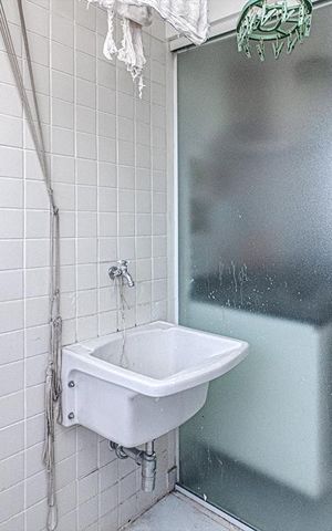Apartamento para alugar com 80m², 3 quartos e 1 vaga Apartamento para alugar com 80m², 3 quartos e 1 vagaárea de serviço_3