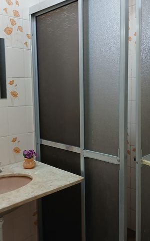 Casa para alugar com 50m², 1 quarto e sem vaga Casa para alugar com 50m², 1 quarto e sem vagaBanheiro