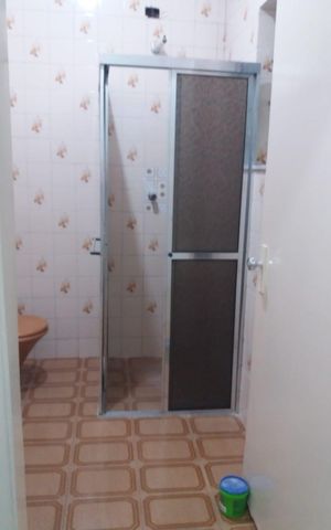 Casa para alugar com 32m², 1 quarto e sem vaga