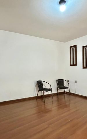 Casa para alugar com 209m², 3 quartos e 3 vagas Casa para alugar com 209m², 3 quartos e 3 vagasSala