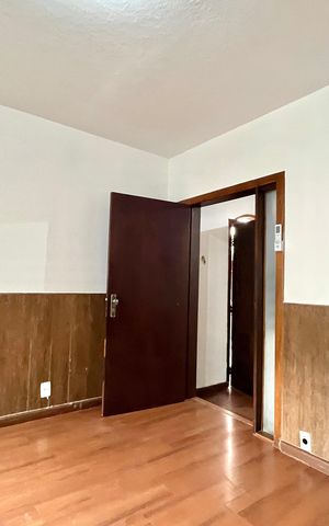 Casa para alugar com 209m², 3 quartos e 3 vagas Casa para alugar com 209m², 3 quartos e 3 vagasEscritório