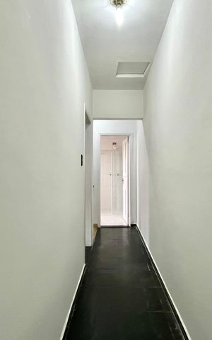 Casa para alugar com 209m², 3 quartos e 3 vagas Casa para alugar com 209m², 3 quartos e 3 vagasCorredor