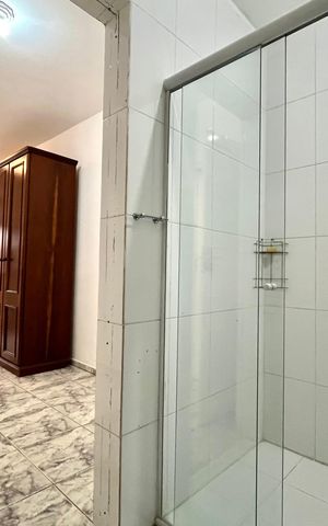 Casa para alugar com 209m², 3 quartos e 3 vagas Casa para alugar com 209m², 3 quartos e 3 vagasBanheiro de serviço